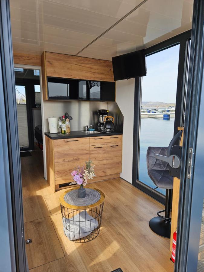 Mobiles Hausboot El'Milia 호텔 Braunsbedra 외부 사진